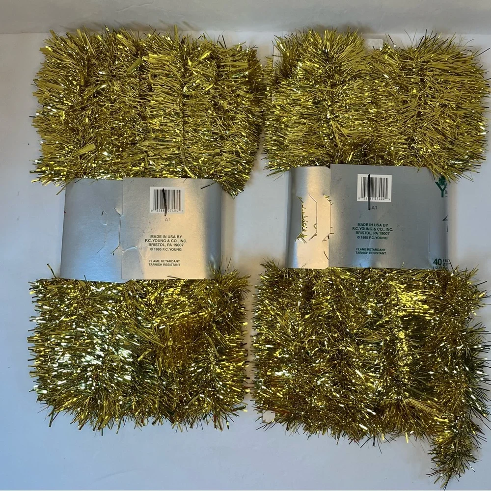 Gold Tinsel Garland‎ - 40 Feet